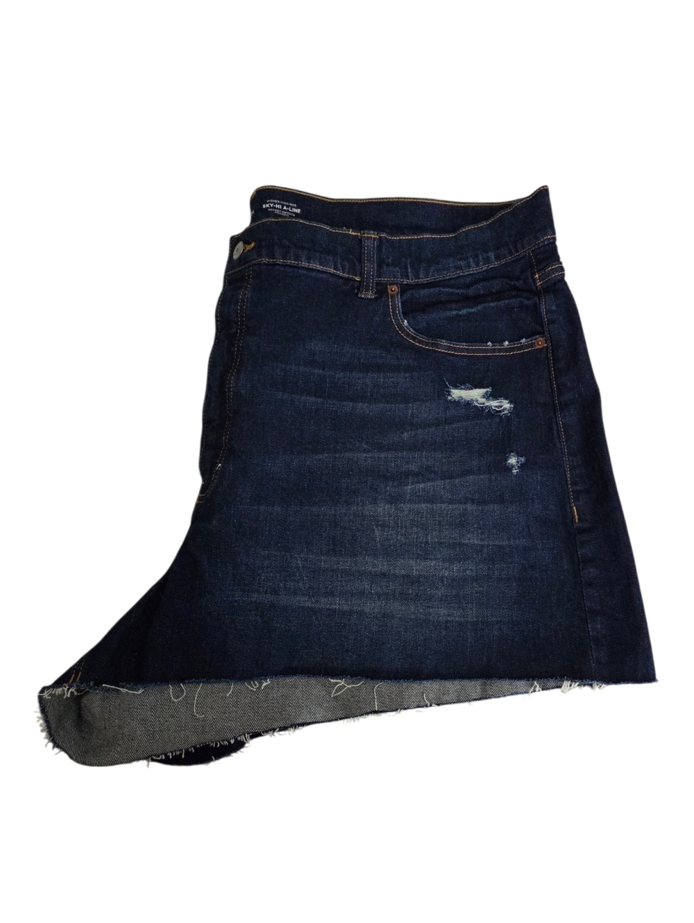 NWOT Old Navy Sky-High A-Line Cutoff Shorts Dark Wash Button Fly Size 24 PlusN - Picture 2 of 4